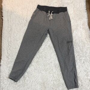 Vuori Gray Men’s Sweatpants Joggers